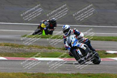 media/May-29-2022-Fastrack Riders_ [[fc0f8b1a06]]/Level 2/Outside Turn 4/